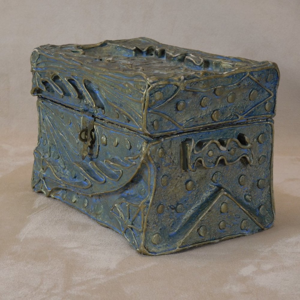 Remarkable 1930s Folk Art TREASURES Keepsake Box - conceived as Xmas gift